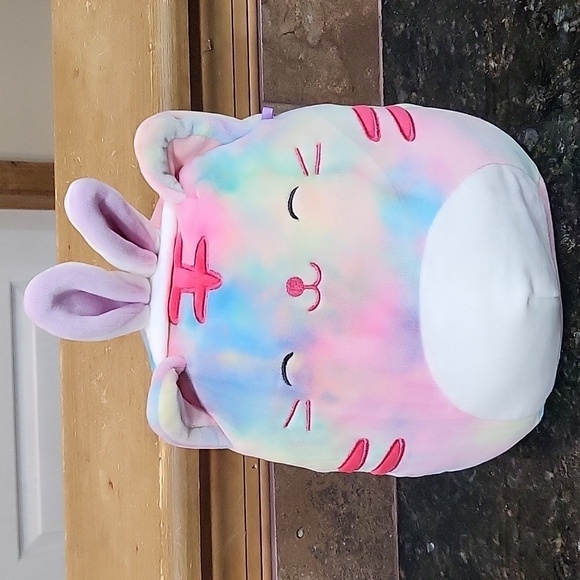 Squishmallows Cindy Tie Dye Kitty Easter 10" Plush Toy - Picture 1 of 3
